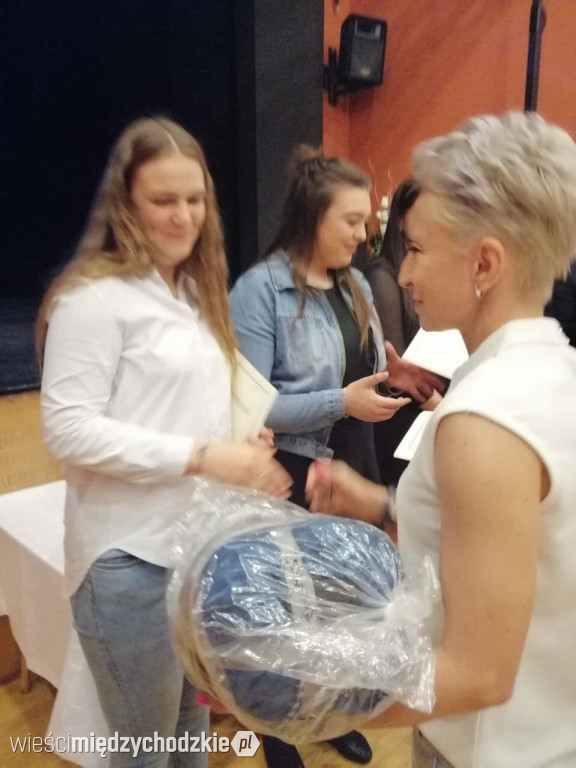 Maturzyści z Zespołu Szkół Technicznych