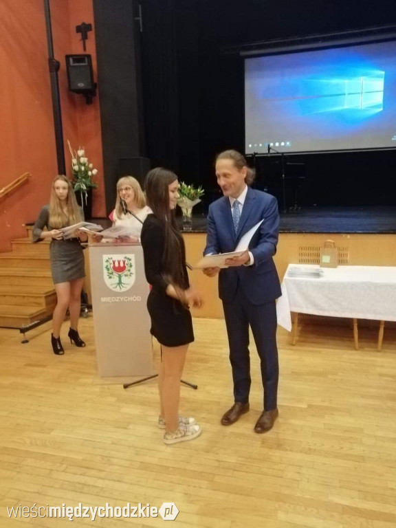 Maturzyści z Zespołu Szkół Technicznych