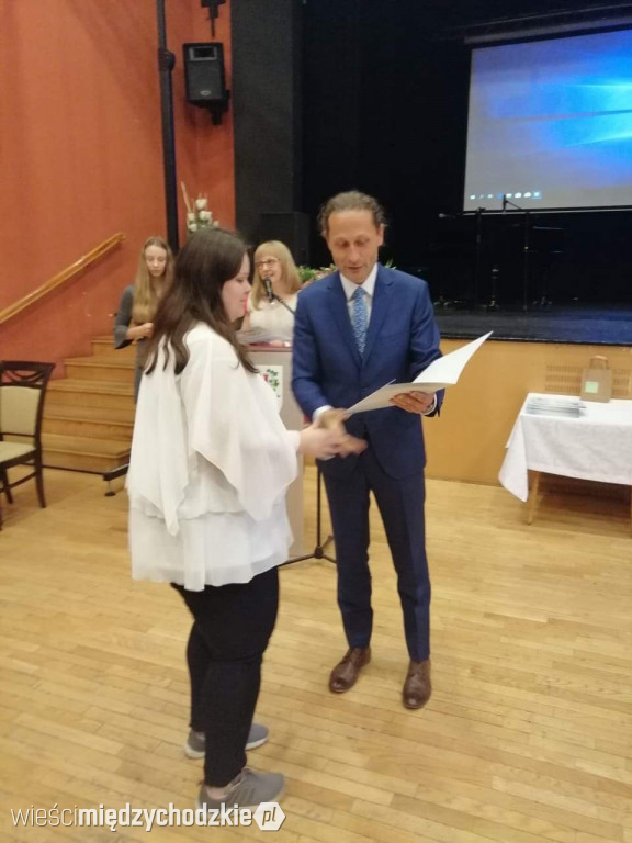 Maturzyści z Zespołu Szkół Technicznych