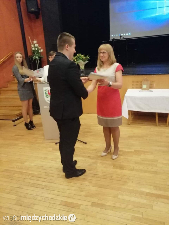 Maturzyści z Zespołu Szkół Technicznych