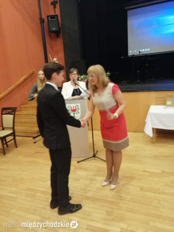 Maturzyści z Zespołu Szkół Technicznych