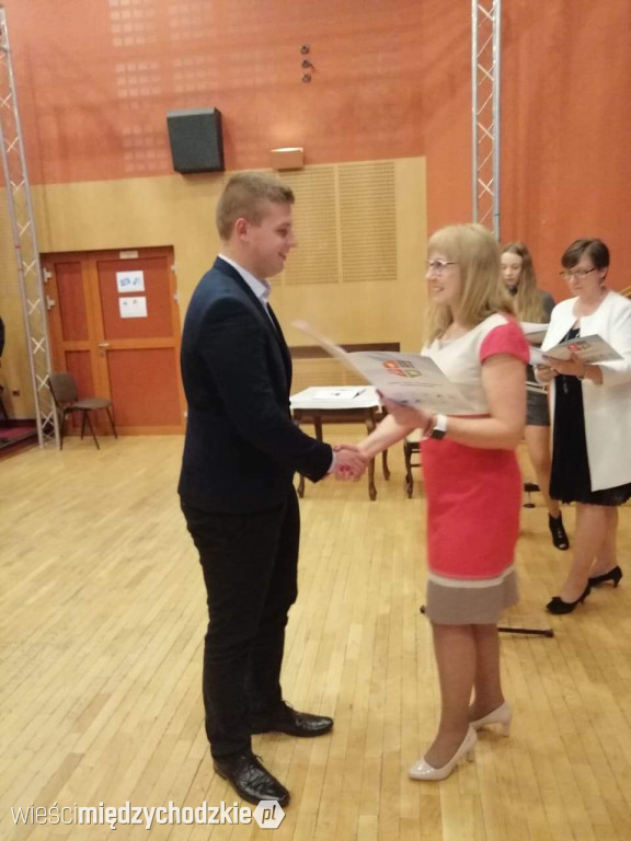 Maturzyści z Zespołu Szkół Technicznych