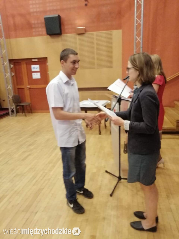 Maturzyści z Zespołu Szkół Technicznych