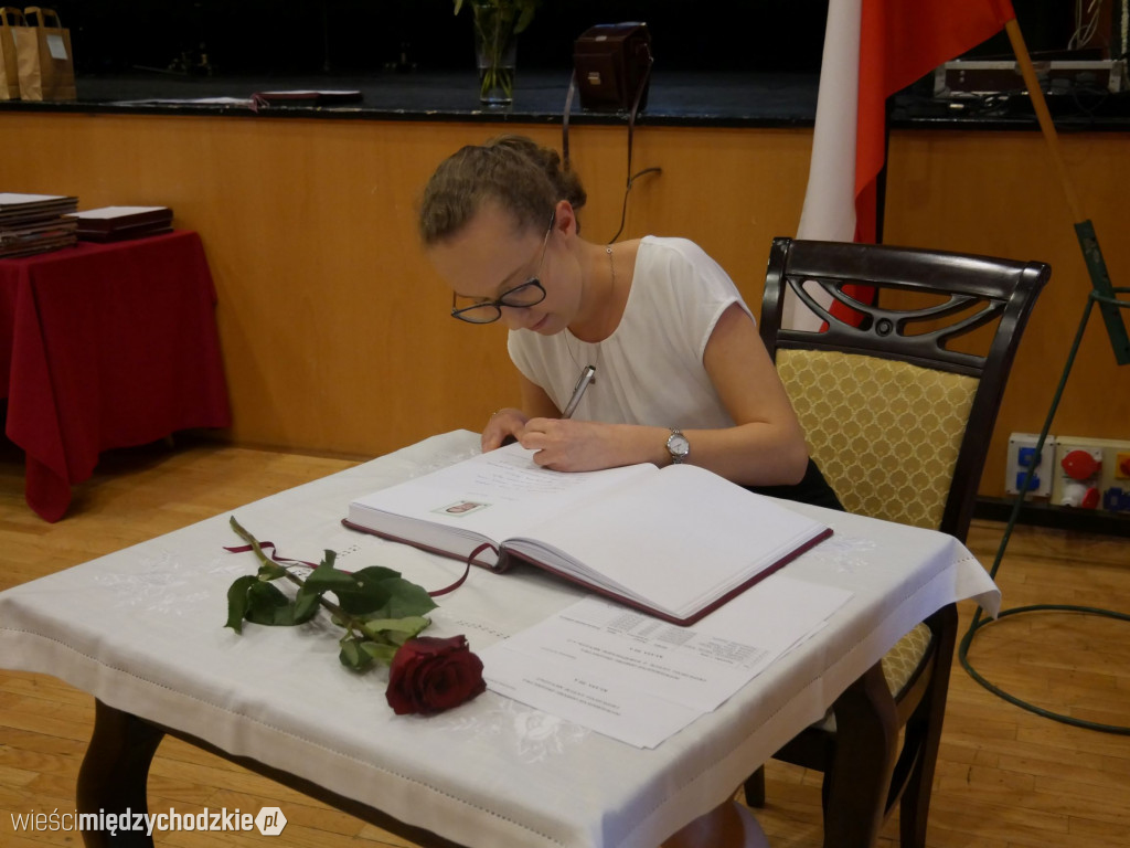 Międzychodzki Ogólniak żegna absolwentów