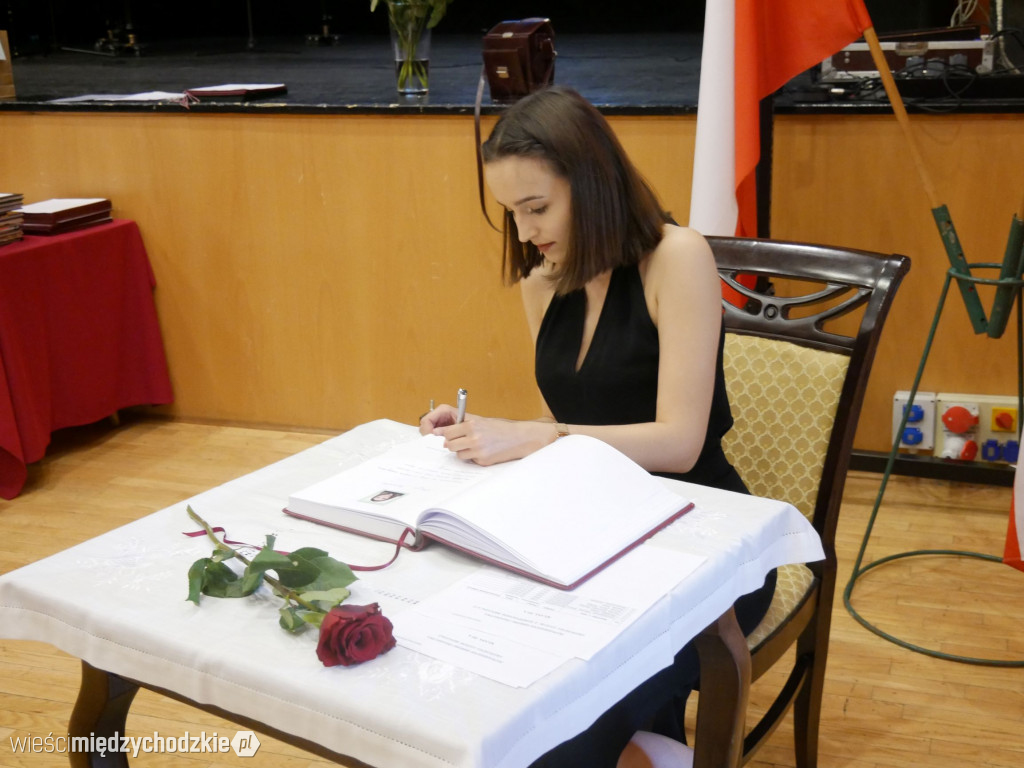 Międzychodzki Ogólniak żegna absolwentów