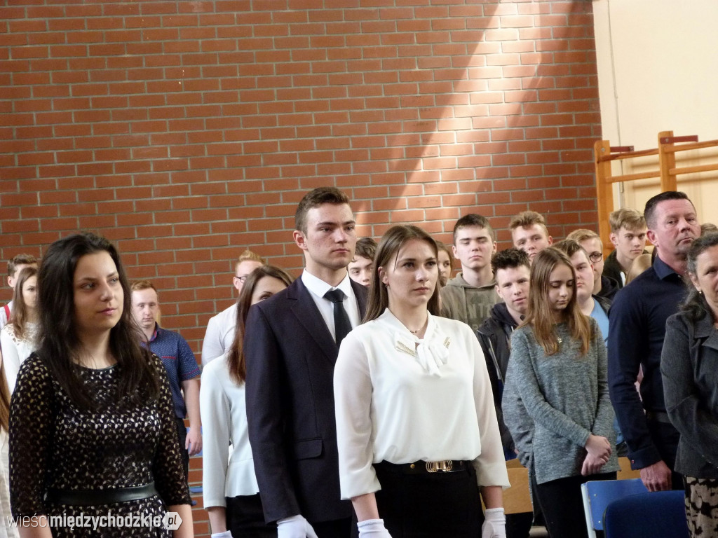 Maturzyści Zespółu Szkół w Sierakowie