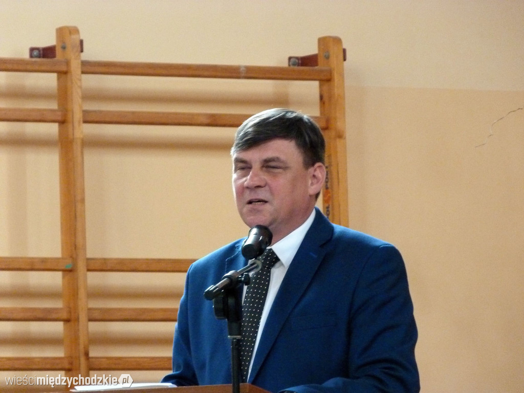 Maturzyści Zespółu Szkół w Sierakowie