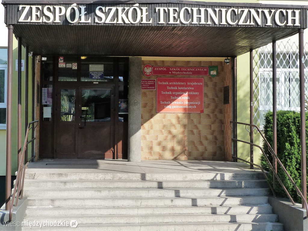 Drugi dzień matur z Zespole Szkół Technicznych