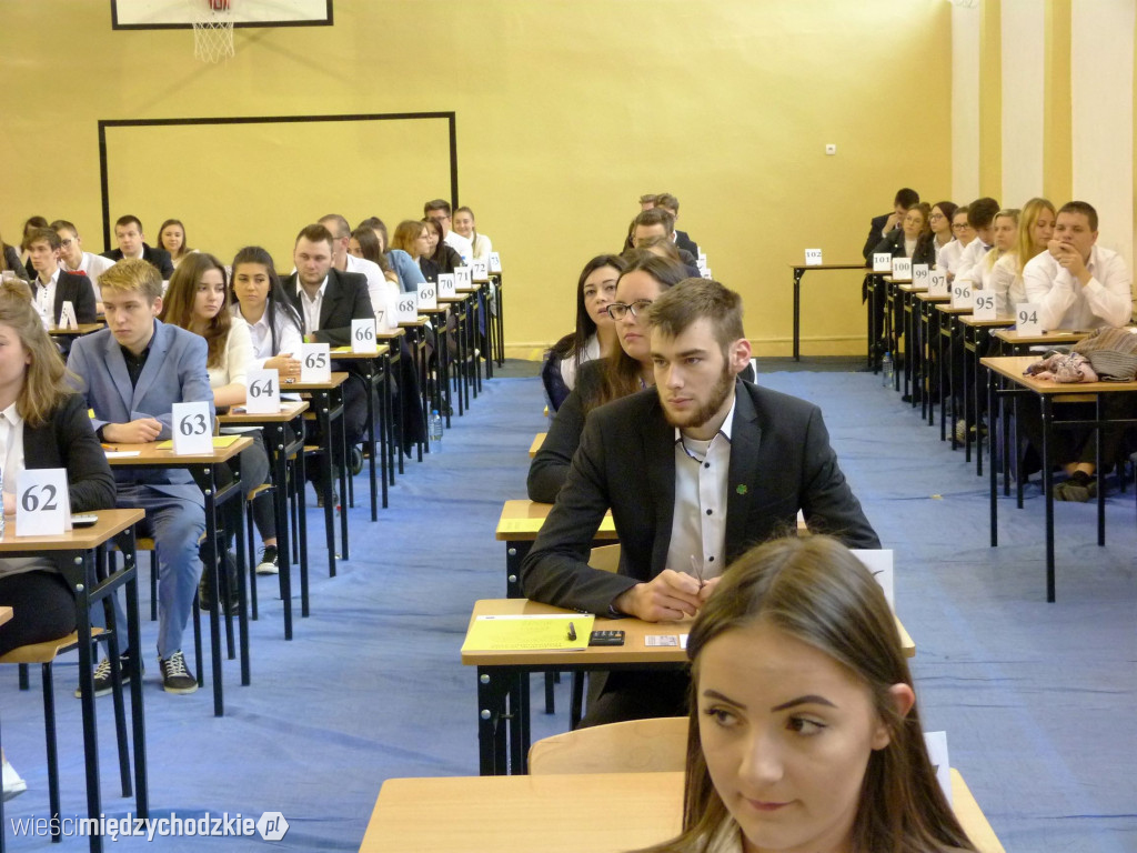 Drugi dzień matur z Zespole Szkół Technicznych