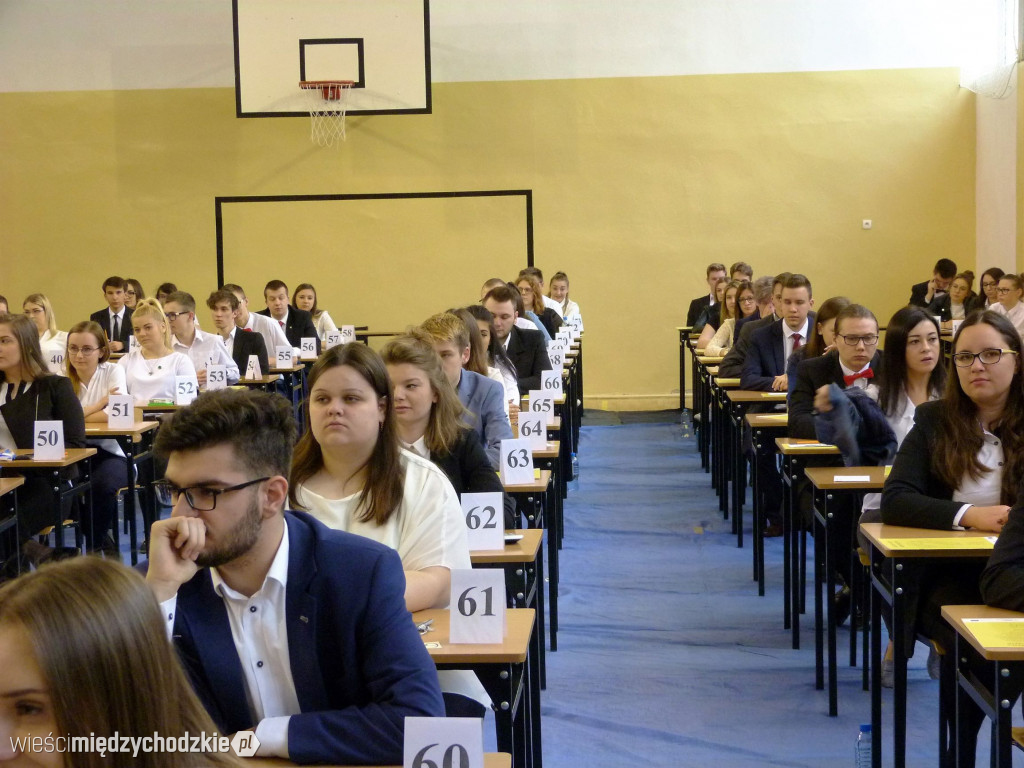 Drugi dzień matur z Zespole Szkół Technicznych