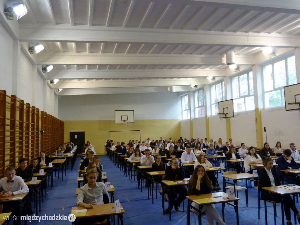 Drugi dzień matur z Zespole Szkół Technicznych