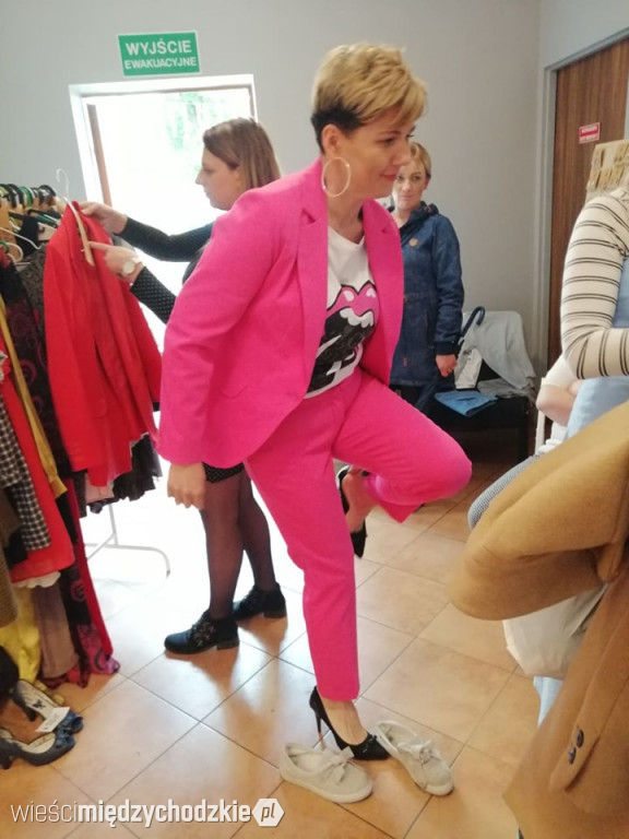Wiosenne wietrzenie szaf w ArtCafe