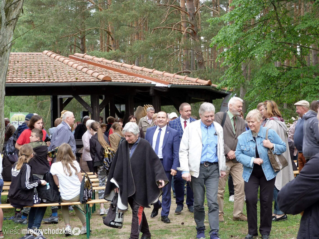 Rajd pieszo-rowerowy do Radusza