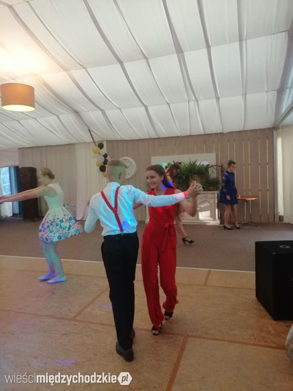 Gimbal uczniów ze szkoły sierakowskiej