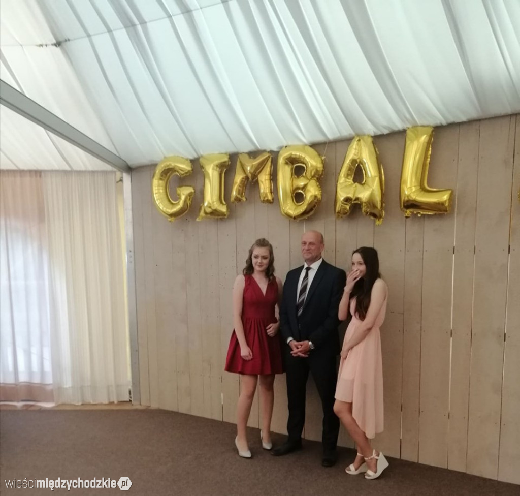 Gimbal uczniów ze szkoły sierakowskiej