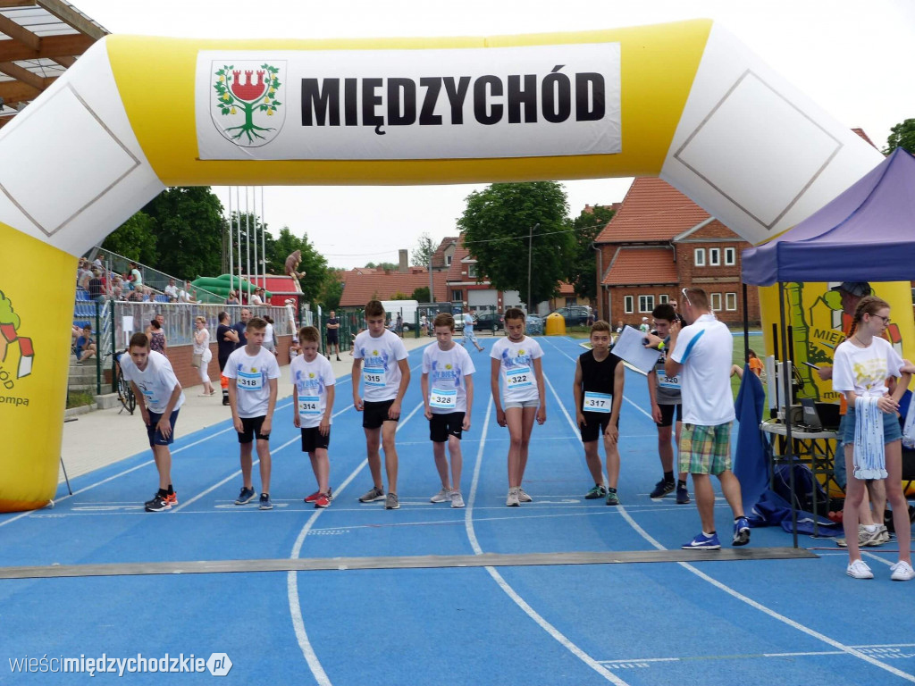 Biegi dziecięco-młodzieżowe o puchar Powiatu