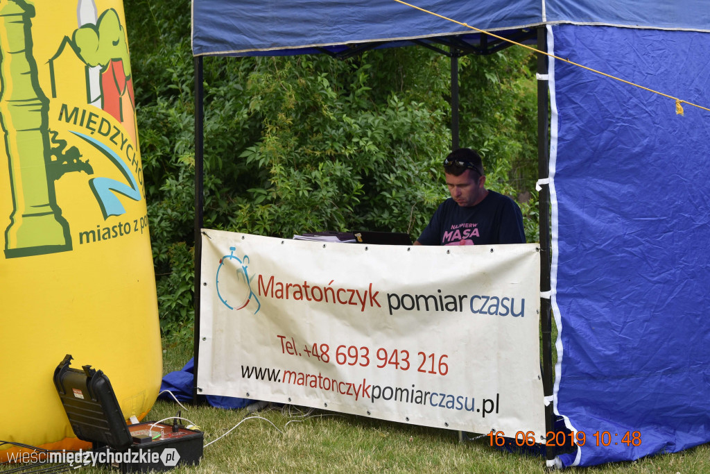 Rodzinny piknik sportowy w Olandii