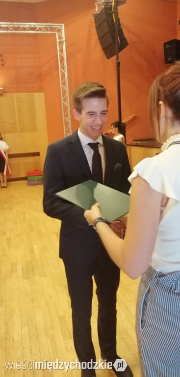Gimnazjaliści z SP nr 2 zakończyli rok szkolny