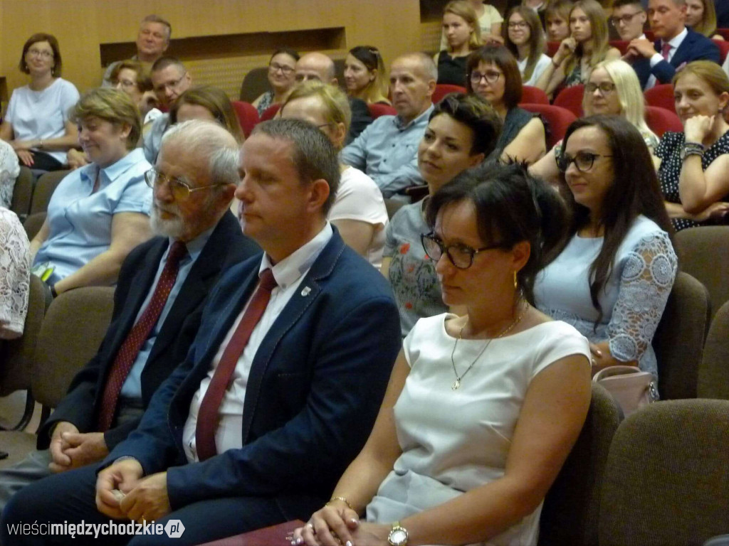 Gimnazjaliści z SP nr 2 zakończyli rok szkolny