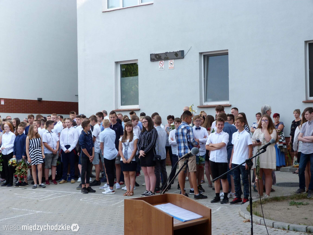 Wakacje w SP nr 1 w Międzychodzie rozpoczęte