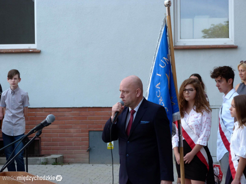 Wakacje w SP nr 1 w Międzychodzie rozpoczęte