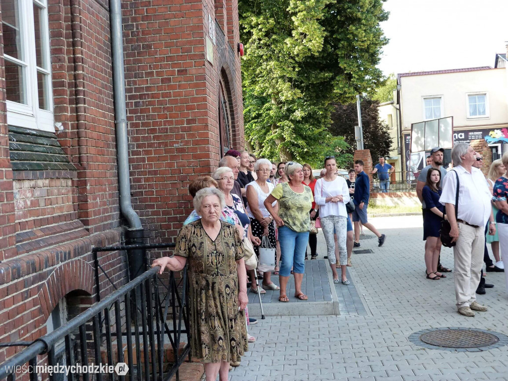 Wakacje w SP nr 1 w Międzychodzie rozpoczęte