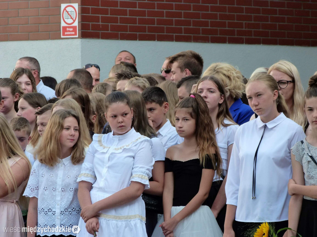 Wakacje w SP nr 1 w Międzychodzie rozpoczęte