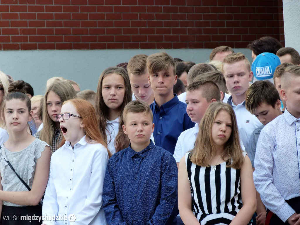 Wakacje w SP nr 1 w Międzychodzie rozpoczęte