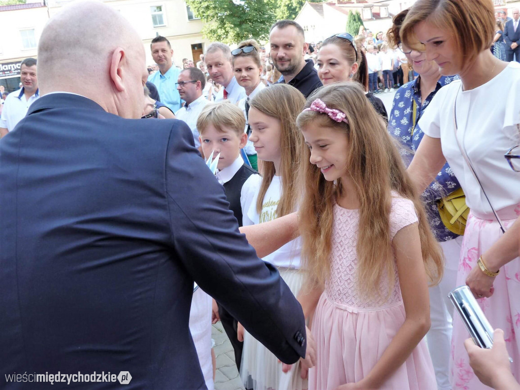 Wakacje w SP nr 1 w Międzychodzie rozpoczęte
