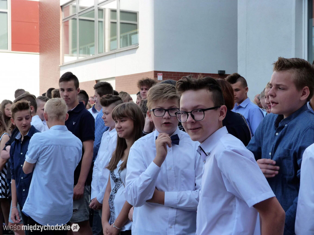 Wakacje w SP nr 1 w Międzychodzie rozpoczęte