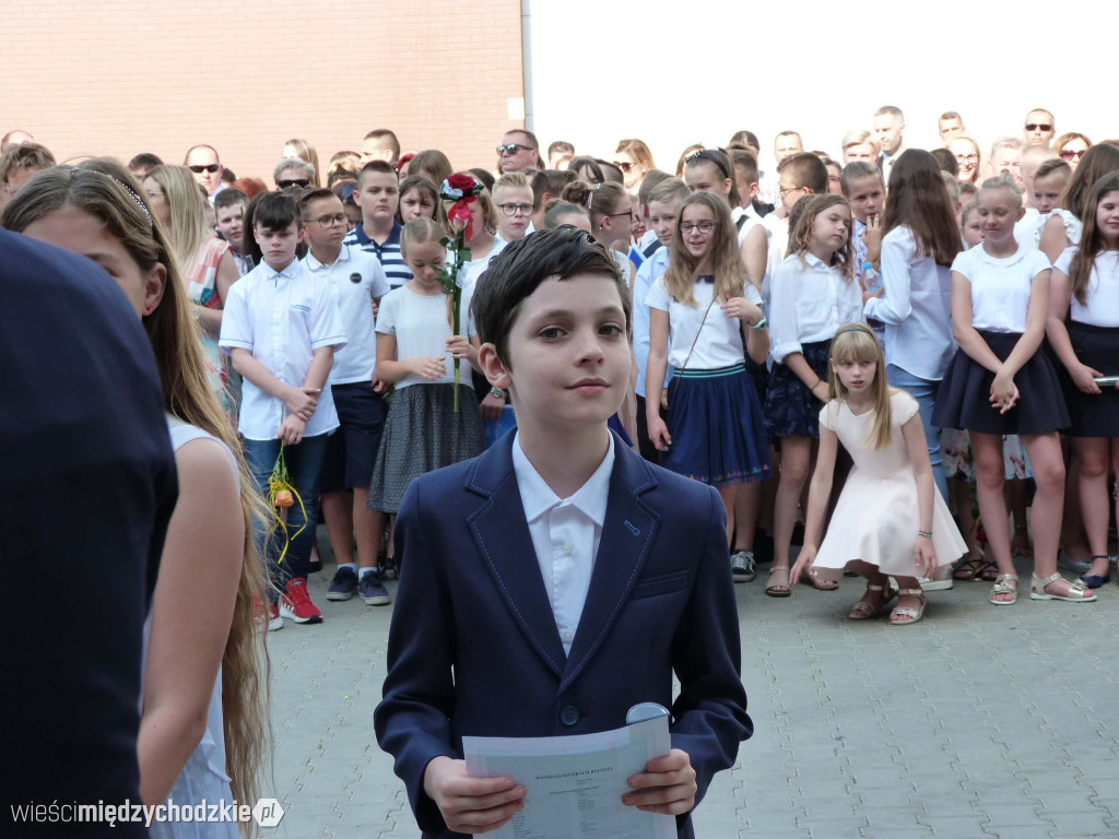 Wakacje w SP nr 1 w Międzychodzie rozpoczęte