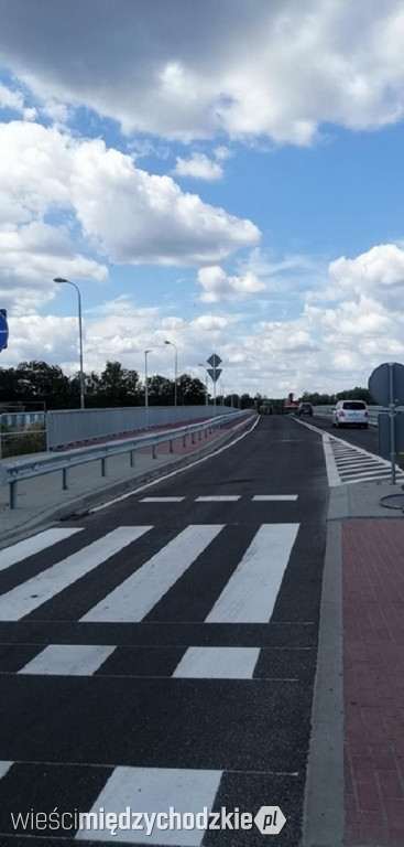 Most na Warcie przejezdny bez świateł
