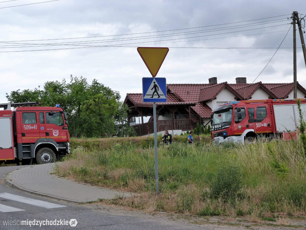 Pożar ścierniska w Dzięcielinie