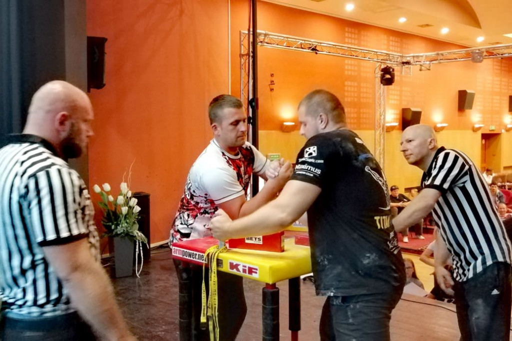 Międzychodzki Turniej w siłowaniu na ręce