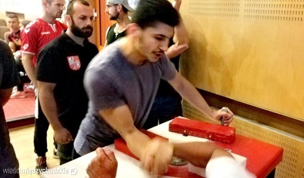 Międzychodzki Turniej w siłowaniu na ręce