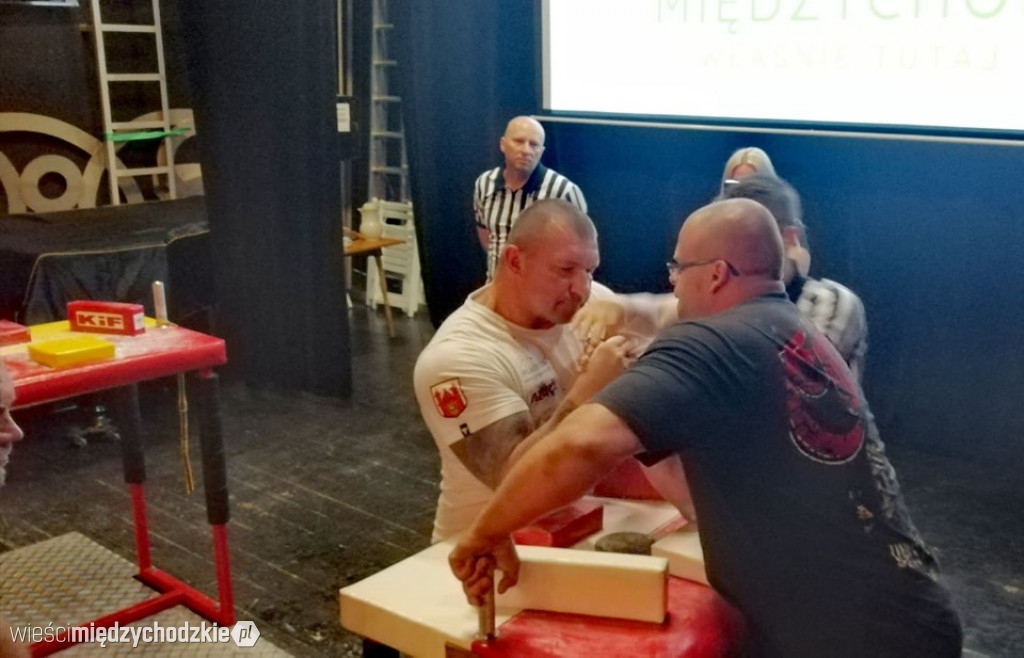 Międzychodzki Turniej w siłowaniu na ręce