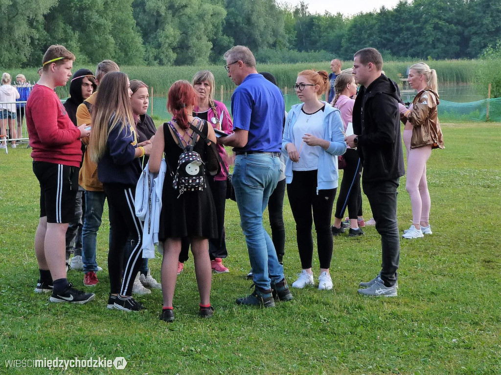 I Półmaraton Nocny Dyliżans w Pniewach