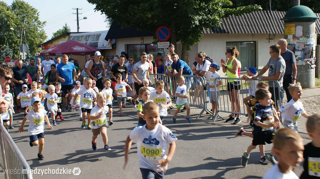 Biegi dziecięco-młodzieżowe w Chrzypsku Wielkim