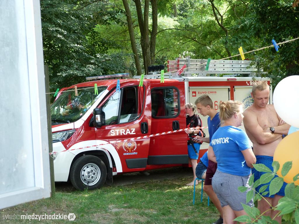 W Prusimiu odbył się Maraton Pływacki