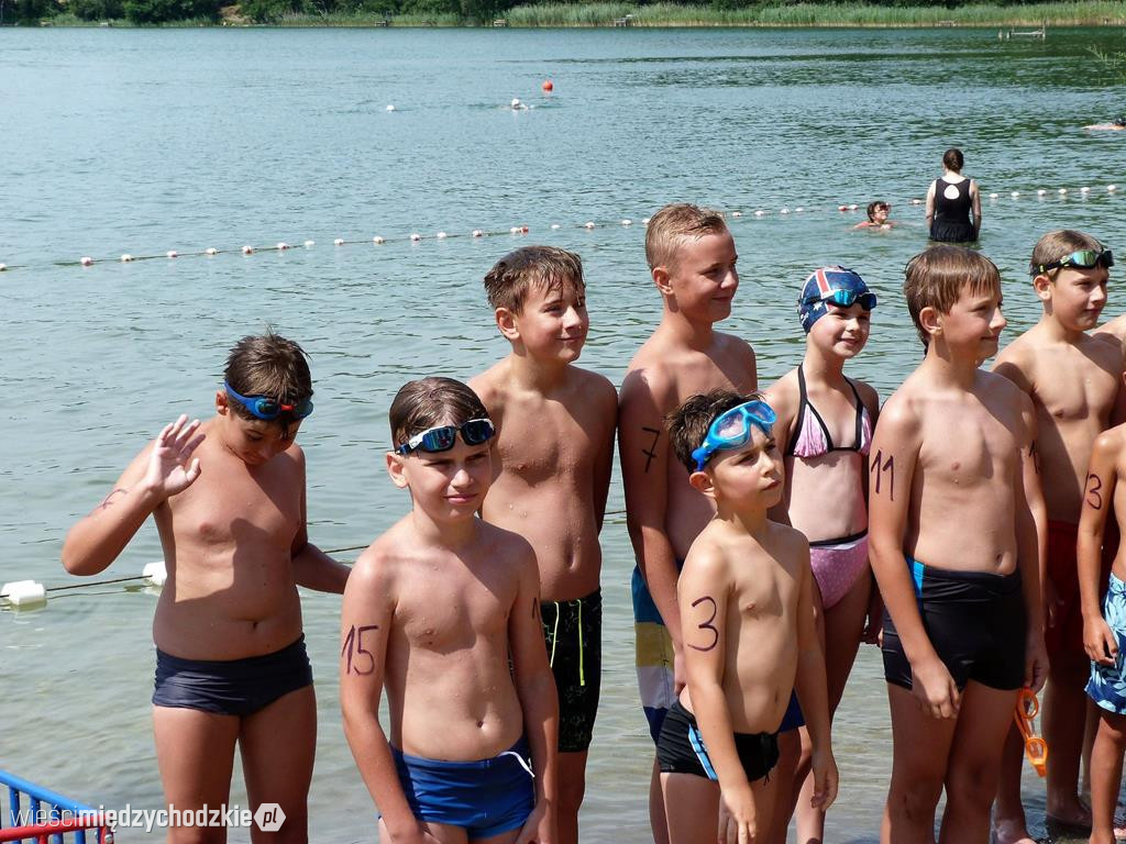 W Prusimiu odbył się Maraton Pływacki