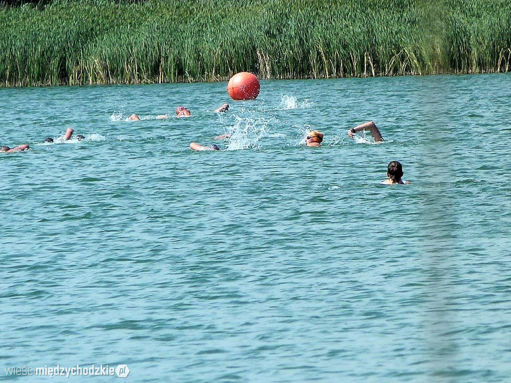 W Prusimiu odbył się Maraton Pływacki