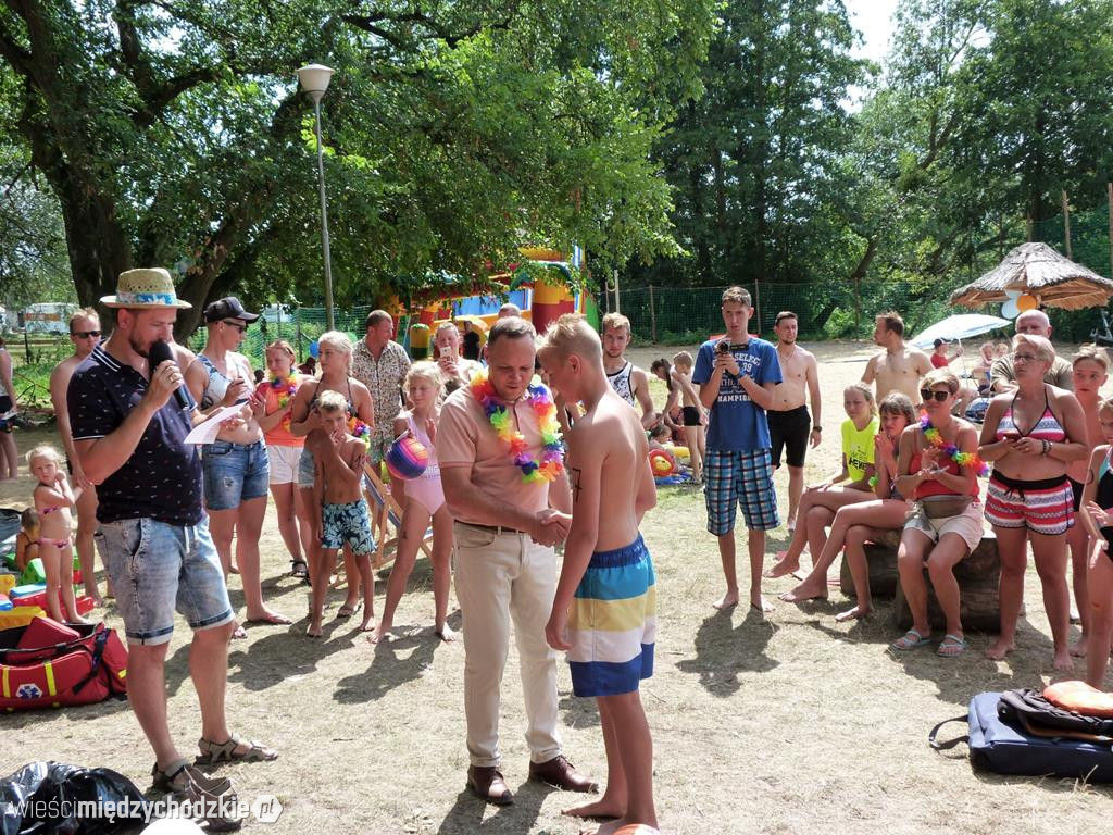 W Prusimiu odbył się Maraton Pływacki
