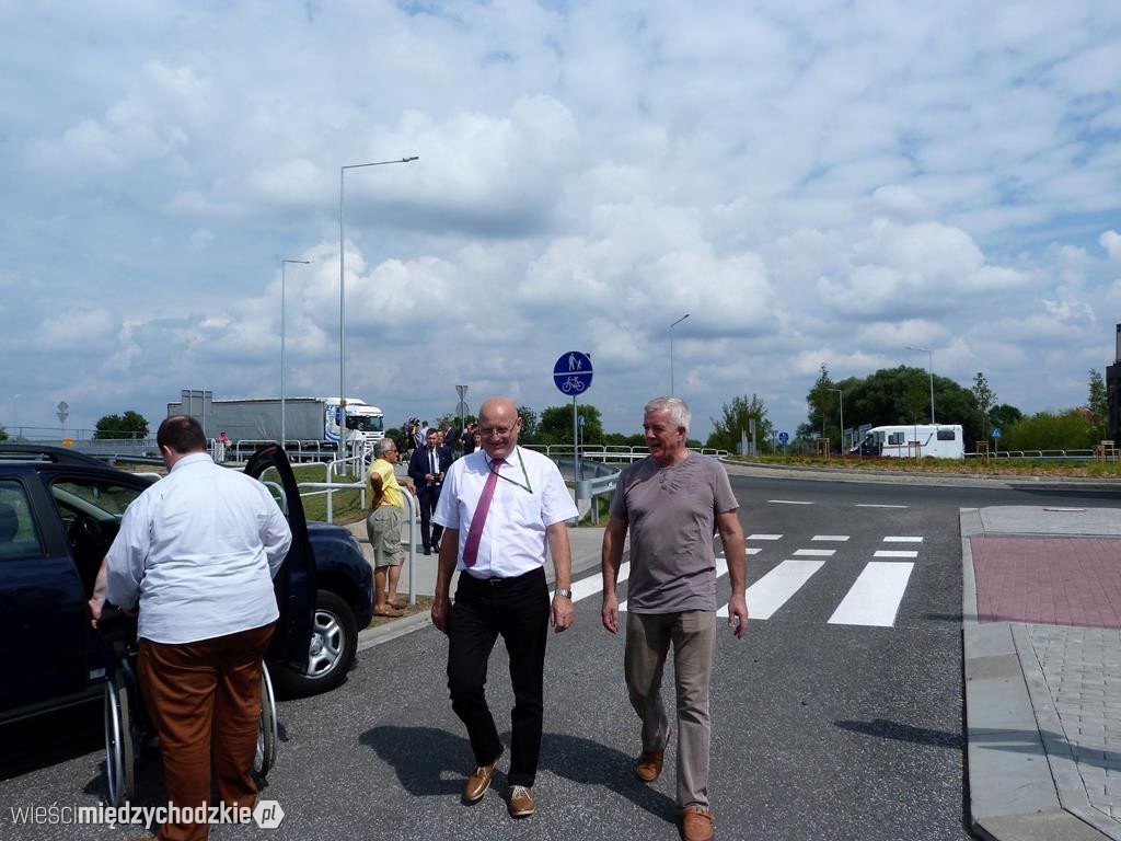 Marszałek Marek Woźniak wizytował most w Międzychodzie