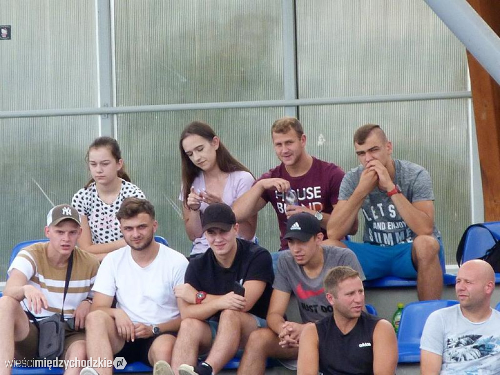 Warta Międzychód przegrywa pierwszy mecz