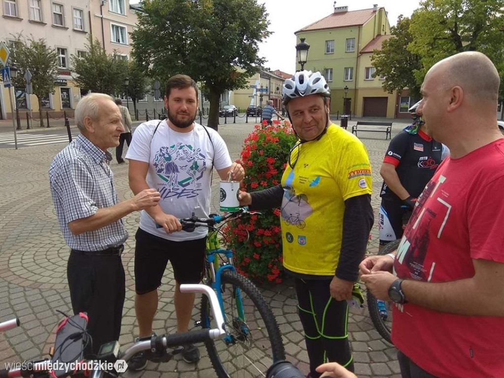 Dariusz Wawrzyniak jedzie czwarty dzień