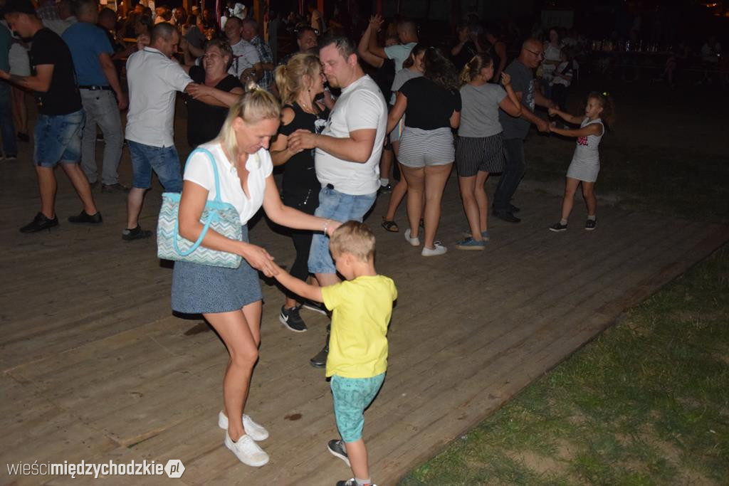 Wieczorne atrakcje w czasie dożynek
