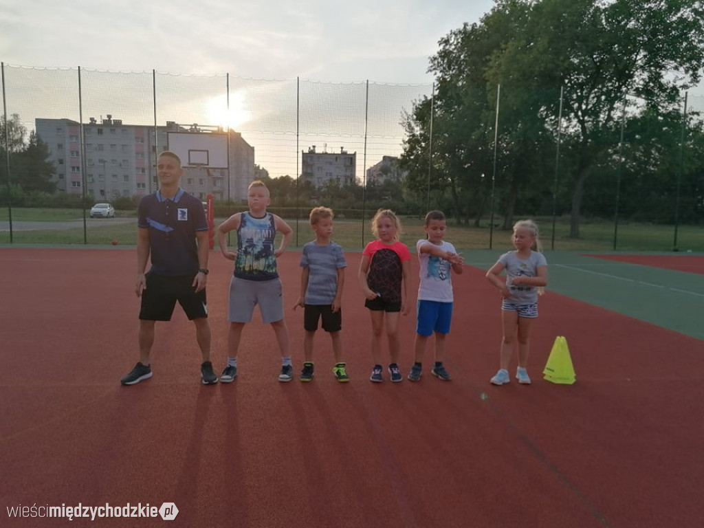 Wakacje z koszykówką