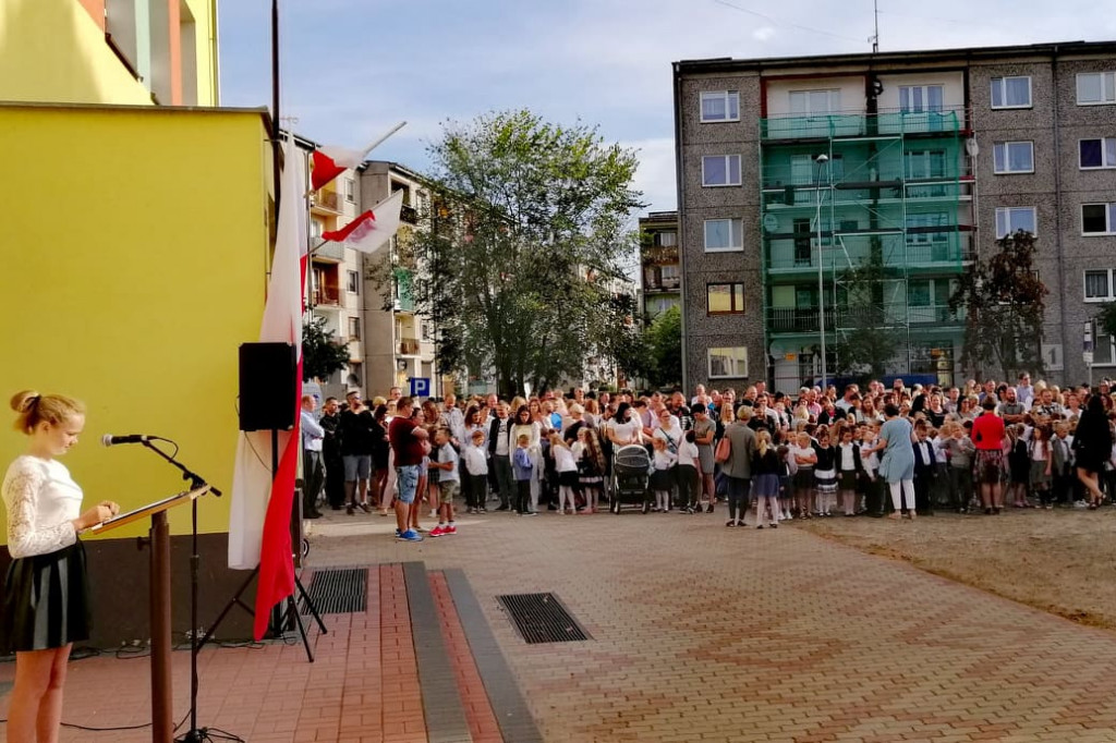Uczniowie rozpoczynają naukę