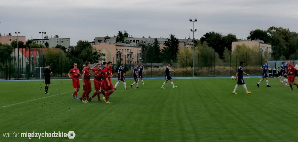 Warta Międzychód wygrywa 4:0