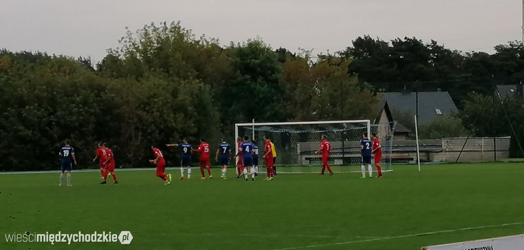 Warta Międzychód wygrywa 4:0